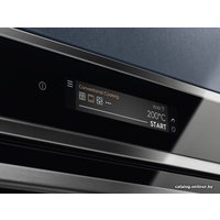 Электрический духовой шкаф Electrolux EOB9S31WX