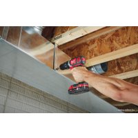 Ударная дрель-шуруповерт Milwaukee M18 BPD-202C 4933443515 (с 2-мя АКБ, кейс)