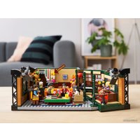 Конструктор LEGO Ideas 21319 Центральная кофейня