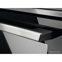 Электрический духовой шкаф Electrolux OED5H70X