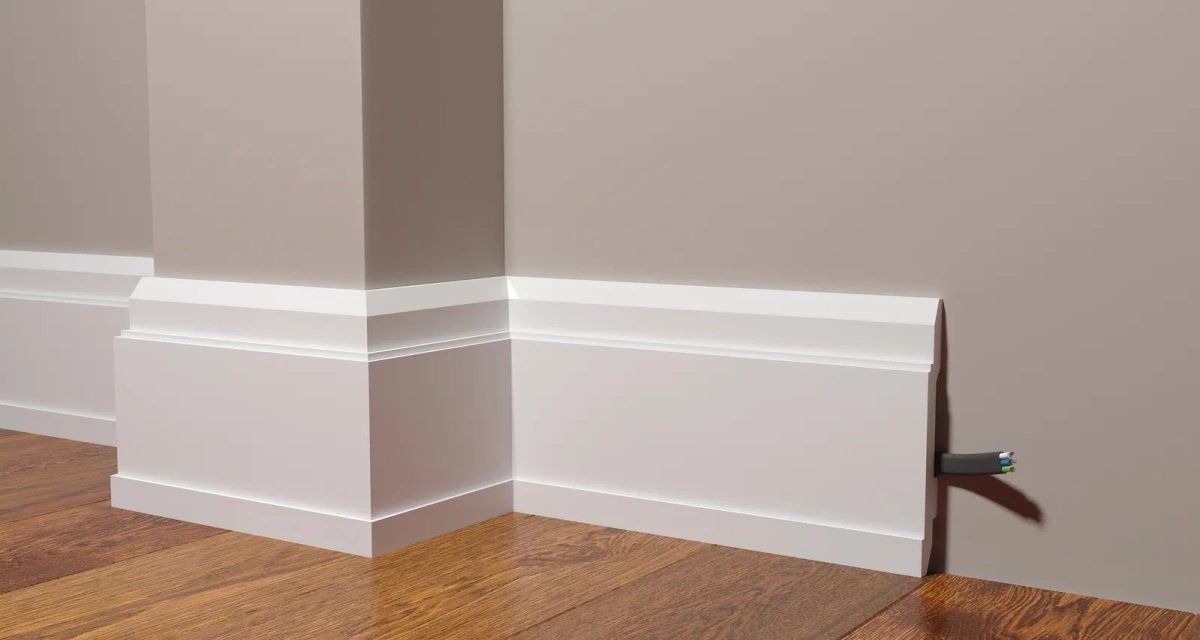 

Плинтус Decor-Dizayn DD702