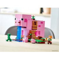 Конструктор LEGO Minecraft 21170 Дом-свинья