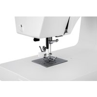Электромеханическая швейная машина Comfort 3040