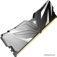 Оперативная память Netac Shadow II Black 2x8ГБ DDR4 3600МГц NTSWD4P36DP-16K