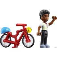 Конструктор LEGO Friends 41704 Большой дом на главной улице