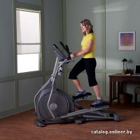 Эллиптический тренажер Spirit Fitness XE395