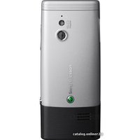 Кнопочный телефон Sony Ericsson Elm J10i