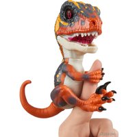 Интерактивная игрушка Fingerlings Динозавр Блейз 3781