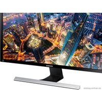 Монитор Samsung U24E590D