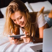 Чехол для телефона Spigen Ultra Hybrid для Pixel 6a ACS04477 (прозрачный)