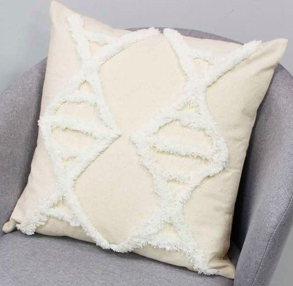 Чехол на подушку Matex Tufted ALEX-016 (белый/ванильно-бежевый)