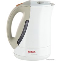 Электрический чайник Tefal BF560140
