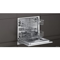 Встраиваемая посудомоечная машина Bosch SCE52M75EU