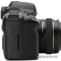 Зеркальный фотоаппарат Canon EOS 5D