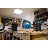 Электролобзик Bort BPS-750-Q