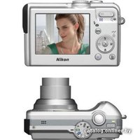 Фотоаппарат Nikon Coolpix P2