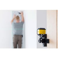 Лазерный нивелир Stanley STHT77499-1