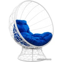 Кресло M-Group Кокос на подставке 11590110 (белый ротанг/синяя подушка)
