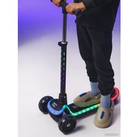 Трехколесный самокат Amarobaby Blaze AB23-27BLA/09 (черный)