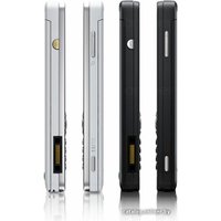 Кнопочный телефон Sony Ericsson W302 Walkman