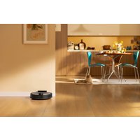 Робот-пылесос Roborock Q8 Max Pro RRA1TAL Q8MRP52-02 (с русской озвучкой, черный)