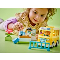 Конструктор LEGO Duplo 10988 Поездка на автобусе