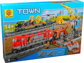 Конструктор Lion King Town 40022 Грузовой поезд