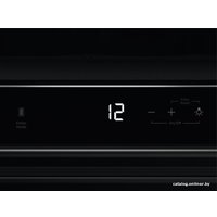 Винный шкаф Electrolux EWUS040B8B
