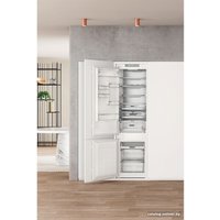 Холодильник Whirlpool WHC20 T573 P в Гомеле