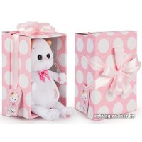 Классическая игрушка Basik & Co Ли-Ли в розовом комбинезоне с клубничкой 20 см LB-019