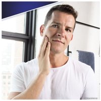 Бритвенный станок Gillette Skinguard Sensitive 2 сменные кассеты 7702018488148