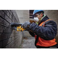 Угловая шлифмашина DeWalt DCG418N (без АКБ)