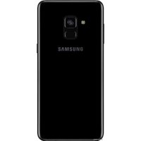 Смартфон Samsung Galaxy A8 Dual SIM (черный)