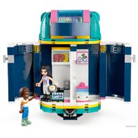 Конструктор LEGO Friends 41722 Трейлер для лошадей