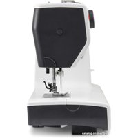 Электромеханическая швейная машина Bernina Bernette B35