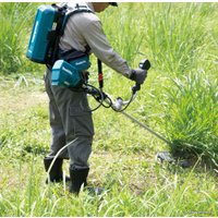 Триммер Makita UR101CZ (без АКБ)