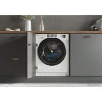 Стирально-сушильная машина Haier HWDQ90B416FWB-S