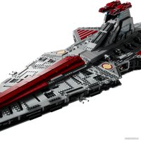 Конструктор LEGO Star Wars 75367 Республиканский ударный крейсер типа Венатор