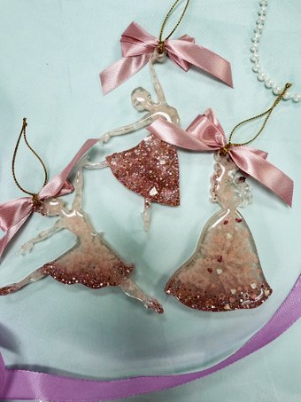 Елочная игрушка Wood_N_Sea НИ-1 (3 шт, принцессы)