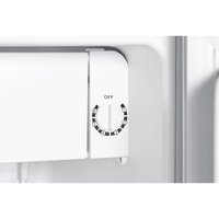 Мини-холодильник Comfee RCD76WH1R
