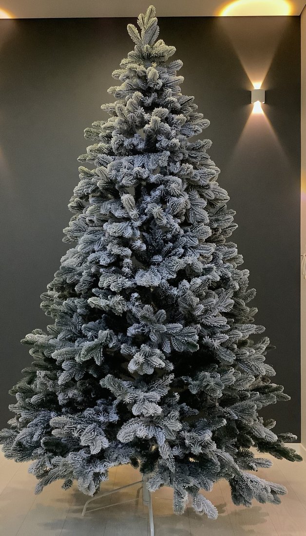 

Ель IELKI Пражская снежная 2.1 м