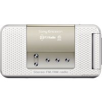 Телефон Sony Ericsson R306i