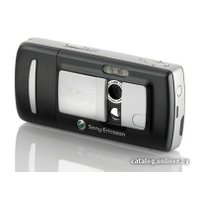 Кнопочный телефон Sony Ericsson K750i