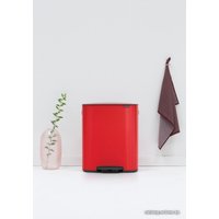 Мусорное ведро Brabantia Bo Pedal Bin 60 л (пламенно-красный)