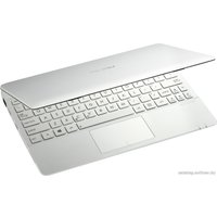 Ноутбук ASUS X102BA-DF024H