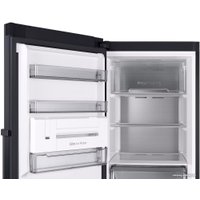 Морозильник Samsung RZ32C7CBEB1/EF