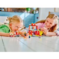 Конструктор LEGO City 60375 Пожарная часть и пожарная машина