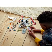 Конструктор LEGO Jurassic World 76947 Кетцалькоатль: нападение на самолет