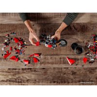 Конструктор LEGO Technic 42107 Ducati Panigale V4 R