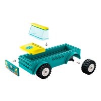 Конструктор LEGO City 60403 Скорая помощь и сноубордист